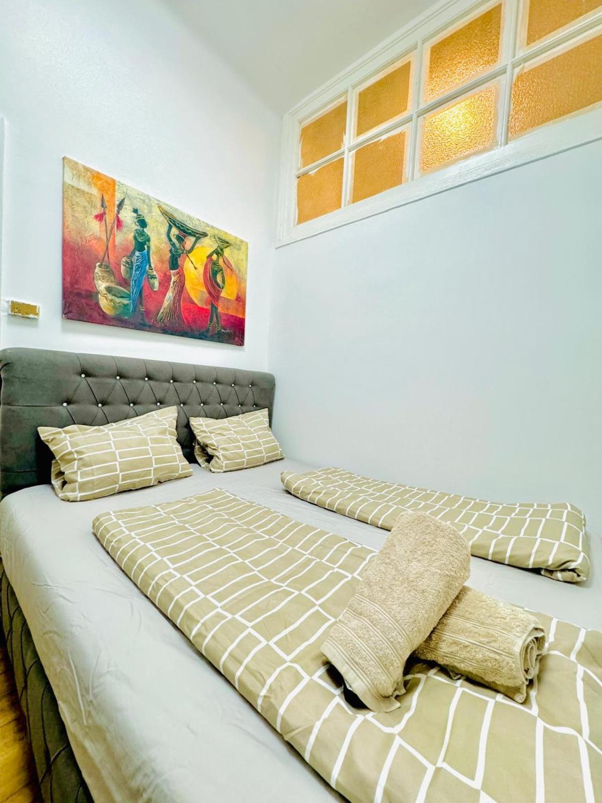 9br For 18p, 12min Walk To Augarten Wien