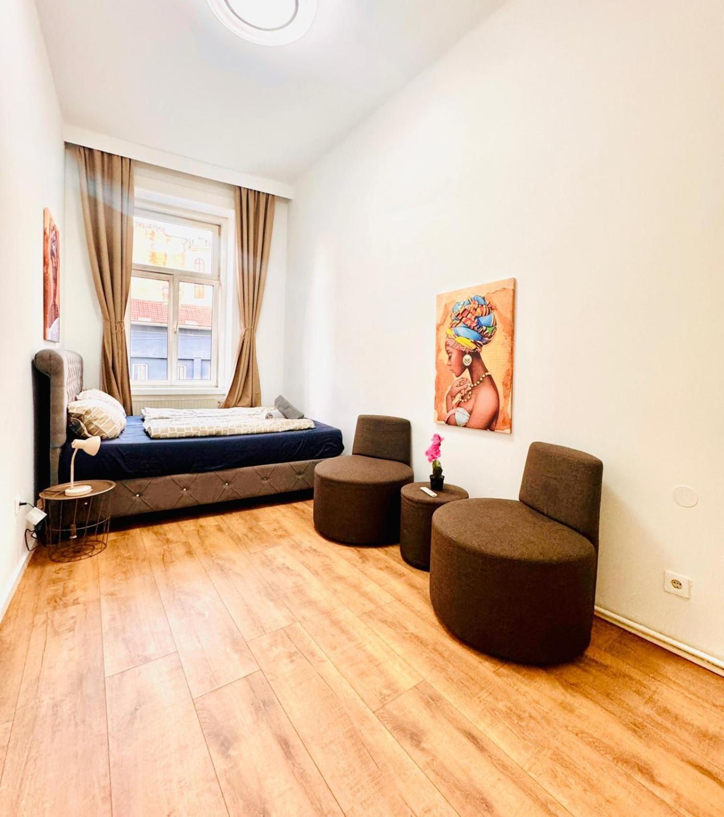 9br For 18p, 12min Walk To Augarten Apartment Wien
