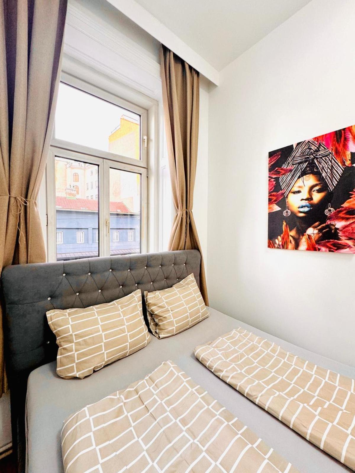 9br For 18p, 12min Walk To Augarten