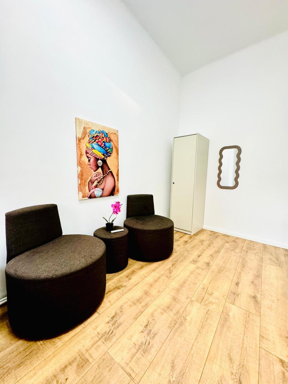 Apartment 9br For 18p, 12min Walk To Augarten