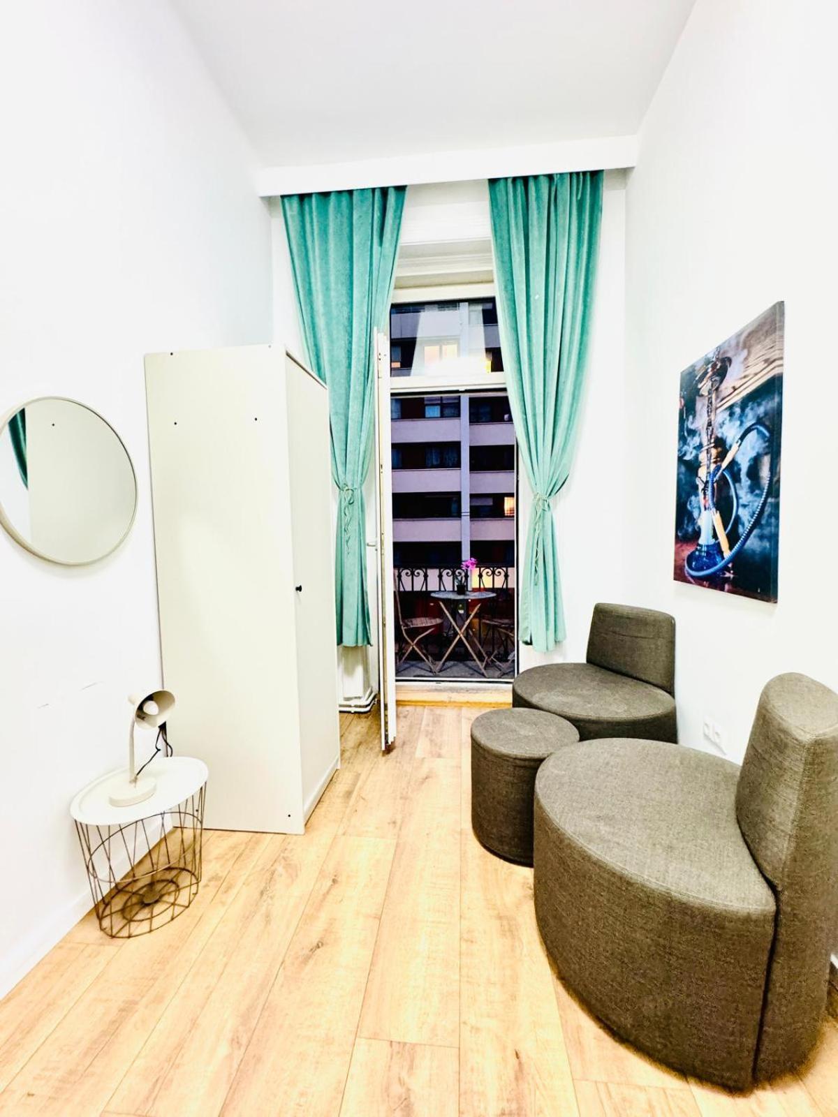 9br For 18p, 12min Walk To Augarten * Wien