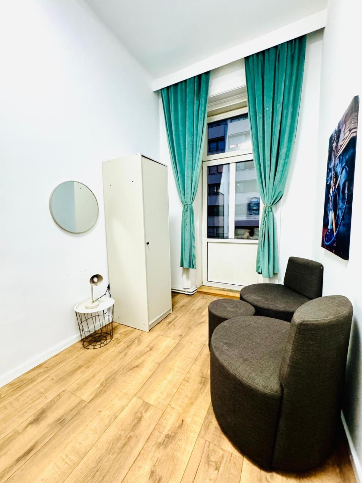 9br For 18p, 12min Walk To Augarten Apartment