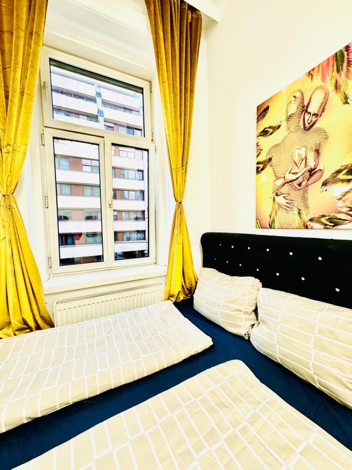 9br For 18p, 12min Walk To Augarten *