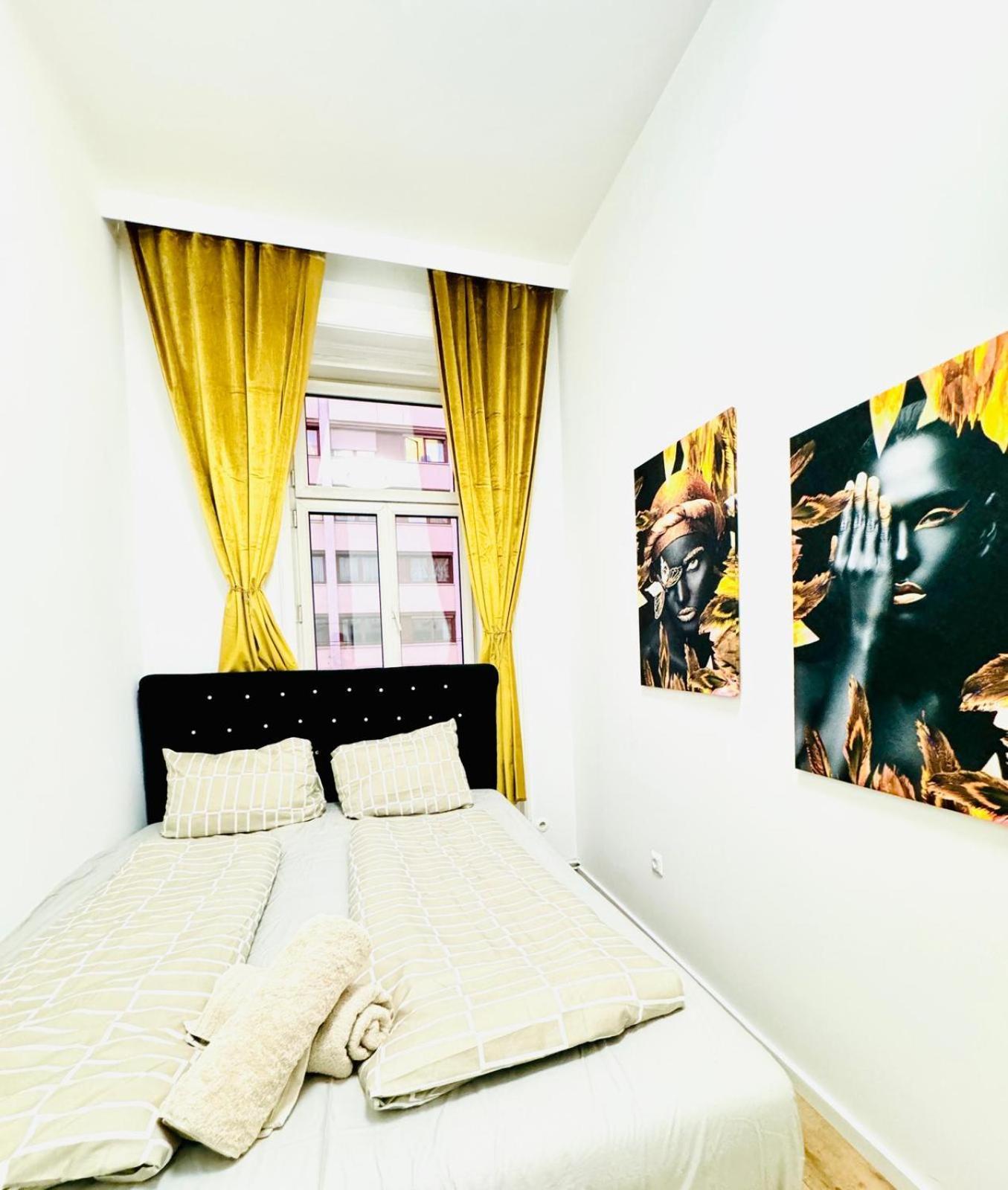 9br For 18p, 12min Walk To Augarten Apartment Wien