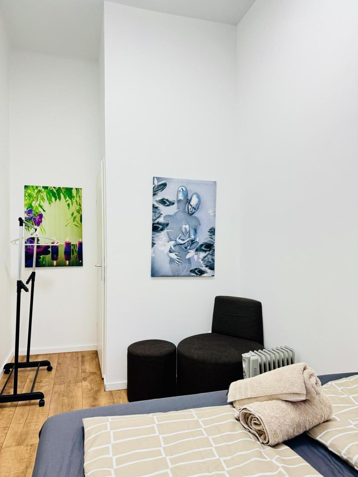 9br For 18p, 12min Walk To Augarten *
